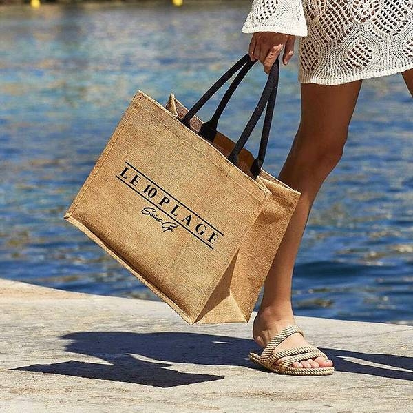 Le 10 Plage - Restaurant Saint-Cyr-sur-Mer - Plage privée les Lecques