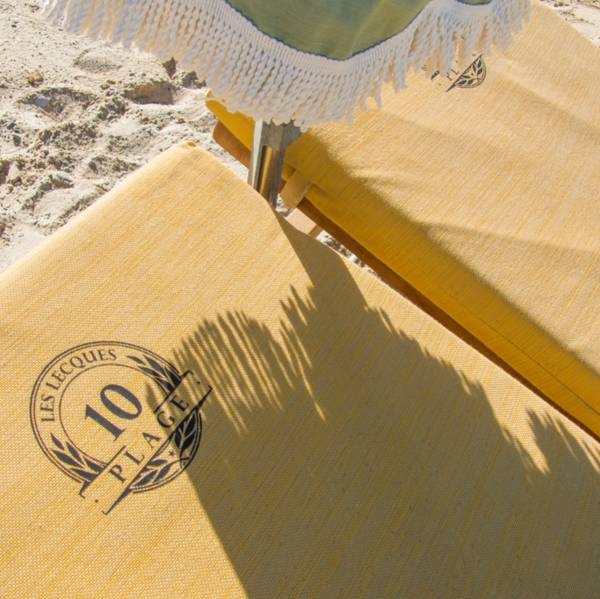 Plage privée - Le 10 Plage - Restaurant Saint-Cyr-sur-Mer - meilleur restaurant SAINT-CYR-SUR-MER